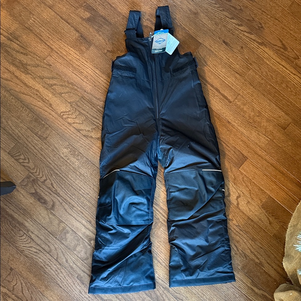 NWT Columbia Omni-Tech Youth Small Black Insulated Snow Bib Overalls